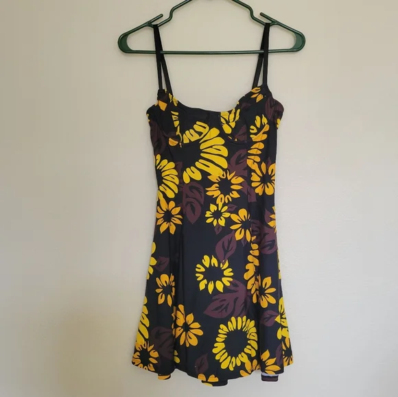 underwire skater dress dELiA*s | Dresses | Delias Tropical Hawaiian Print Underwire Skater Dress